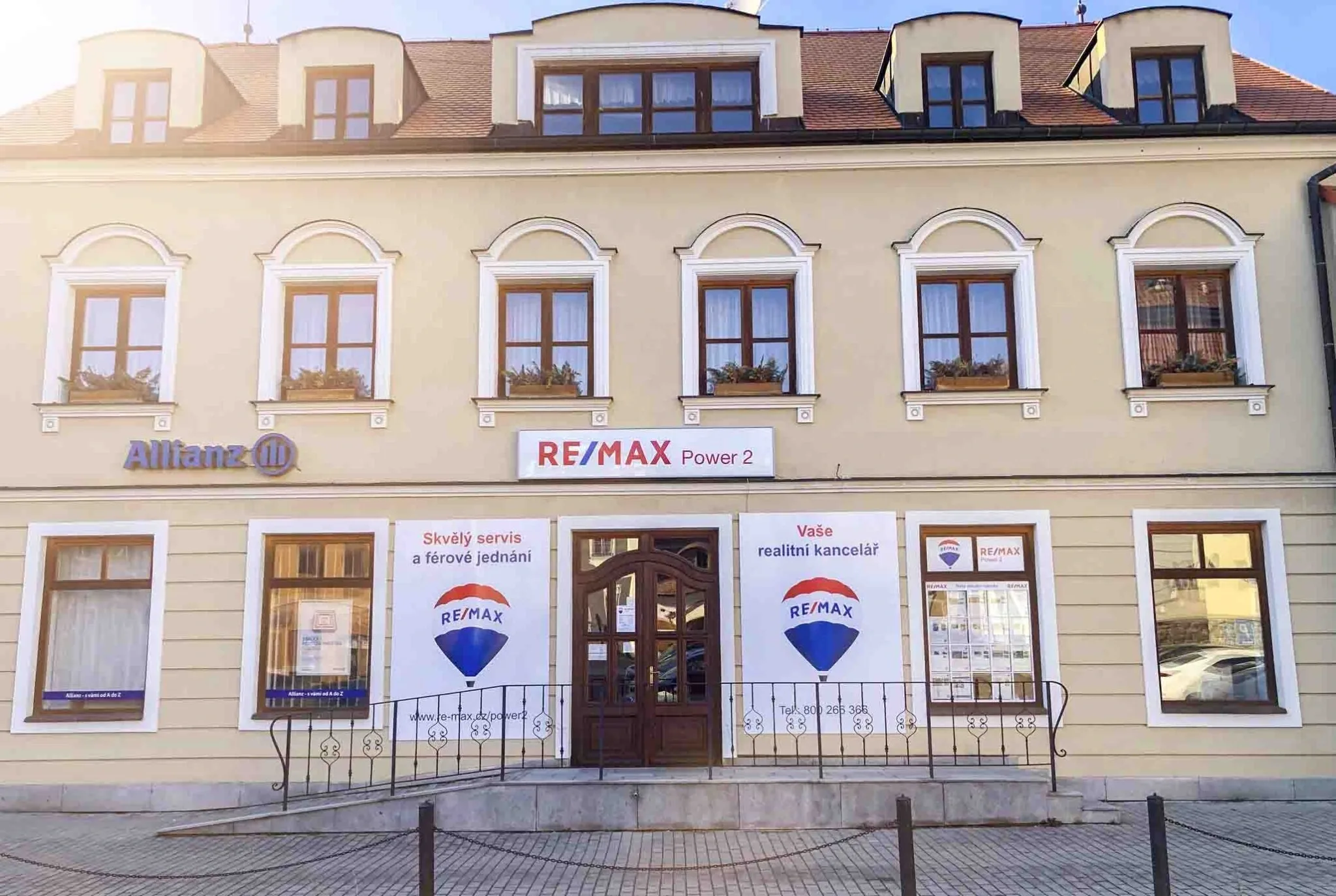 Zázemí RE/MAX Power 2